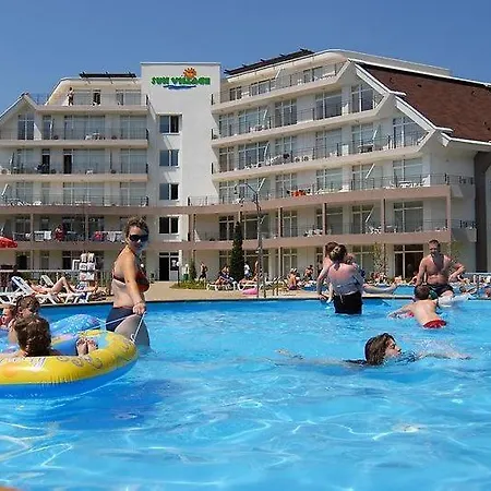 Sun Village Apartment *